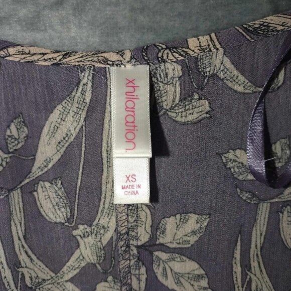 Xhilaration Women's XS Soft Purple Floral‎ Fairy Elegant Flowy Goddess Blouse - Picture 3 of 8
